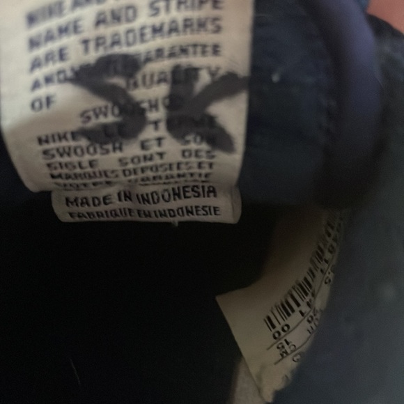 Nike Dunks - Picture 5 of 6